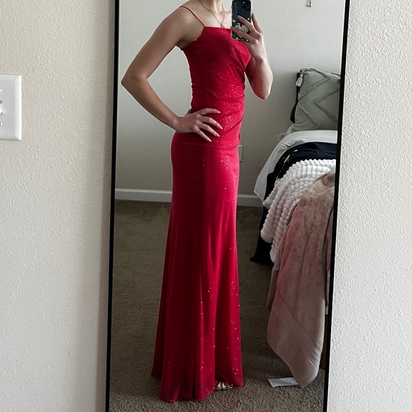 Prom Dress - Picture 1 of 3